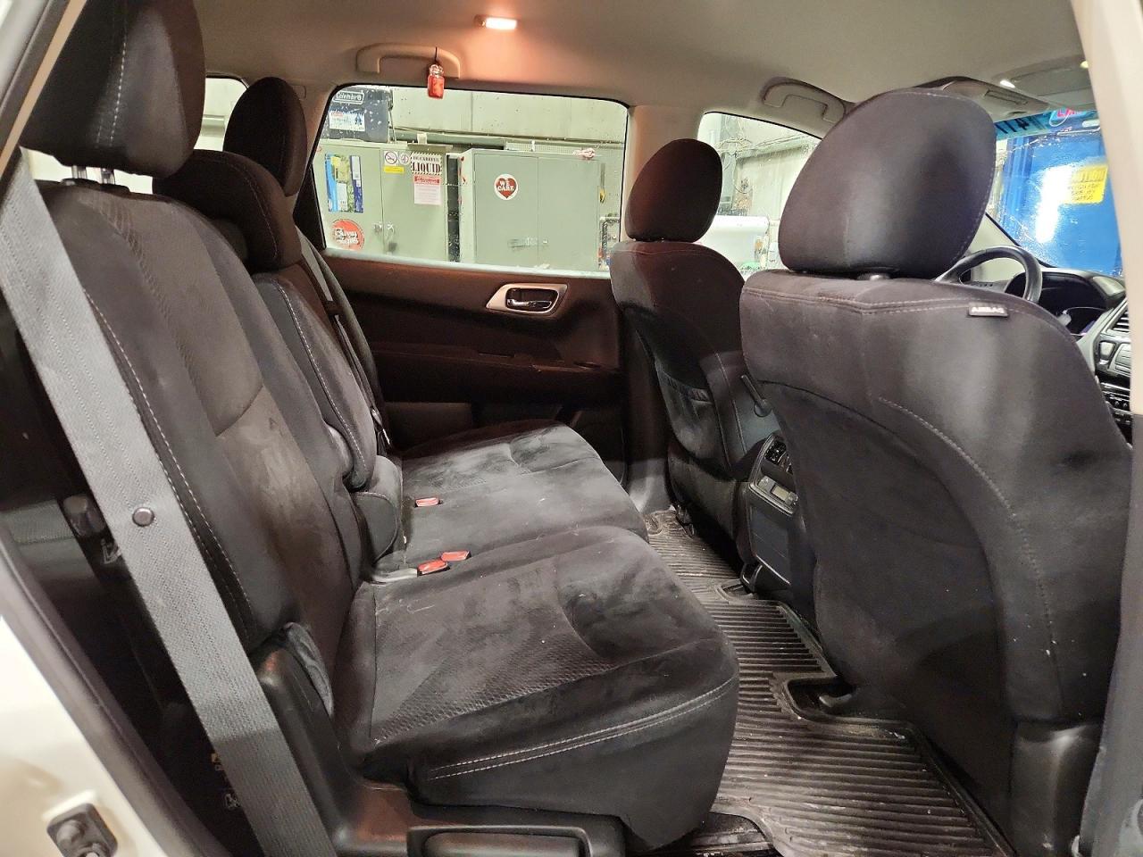 2016 NISSAN PATHFINDER