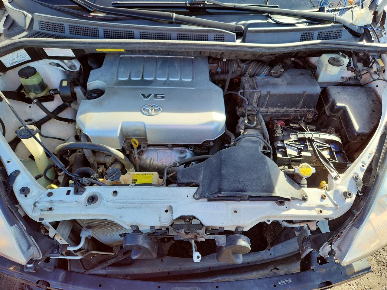 2008 TOYOTA SIENNA
