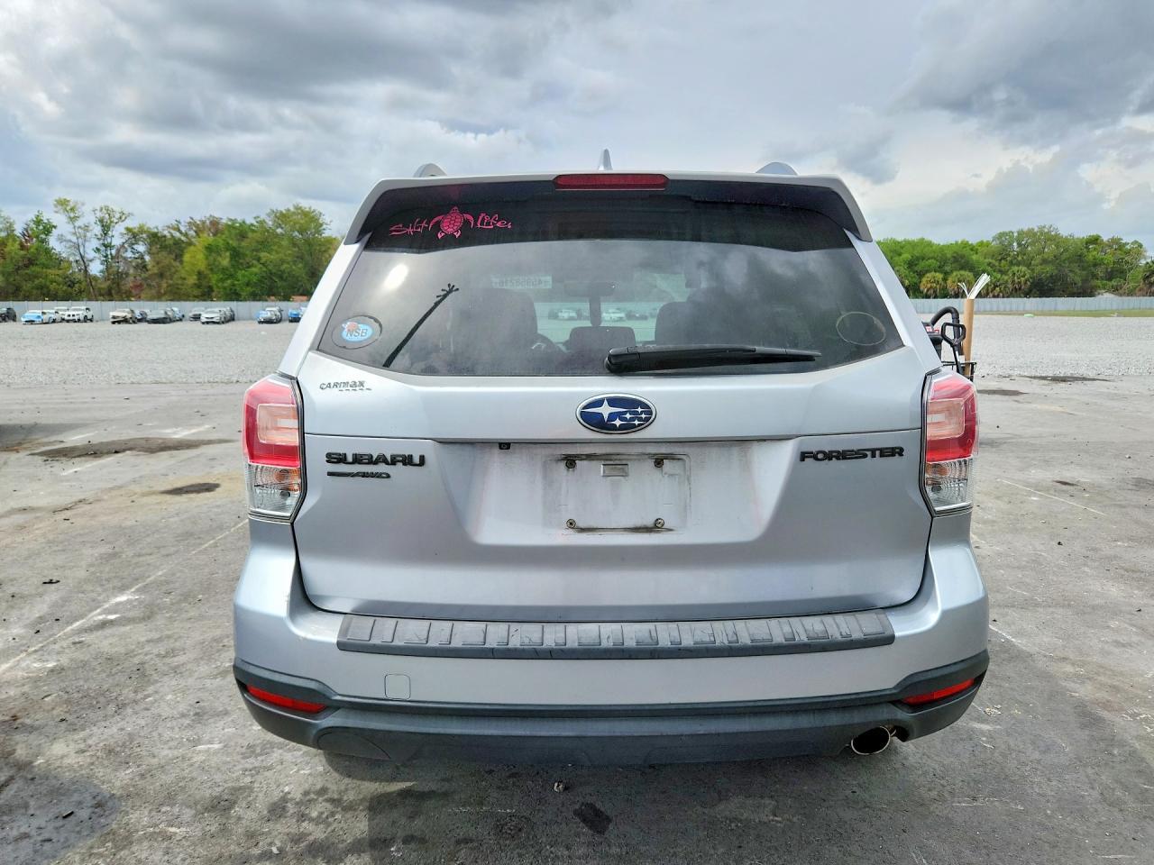 2018 SUBARU FORESTER