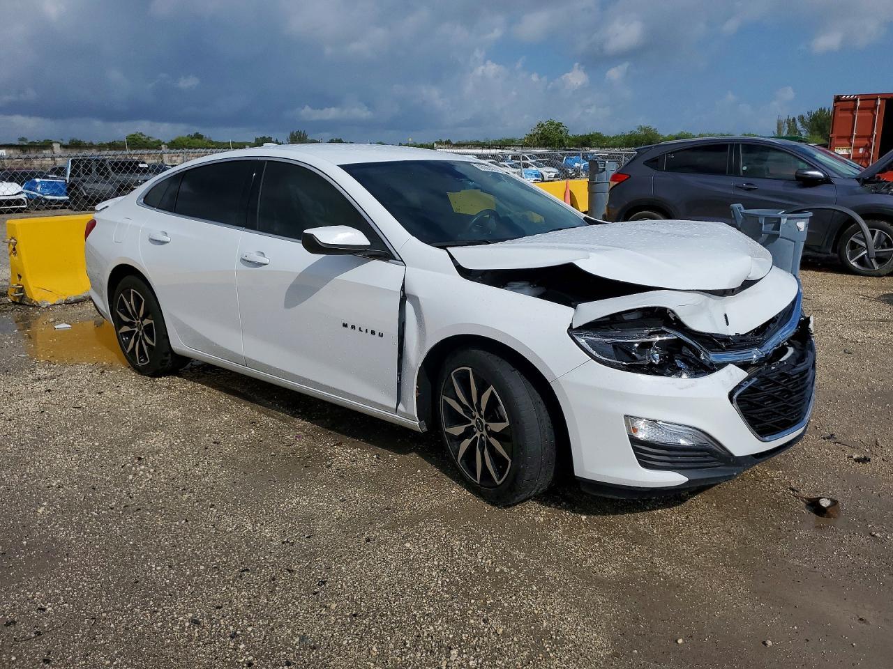2024 CHEVROLET MALIBU