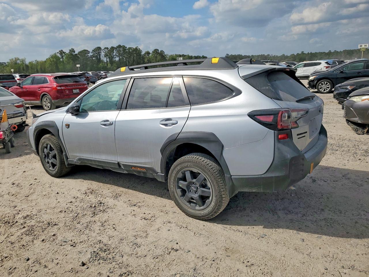 2025 SUBARU Outback
