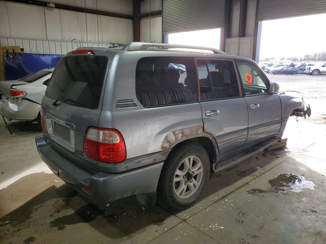 2004 LEXUS Lx 470