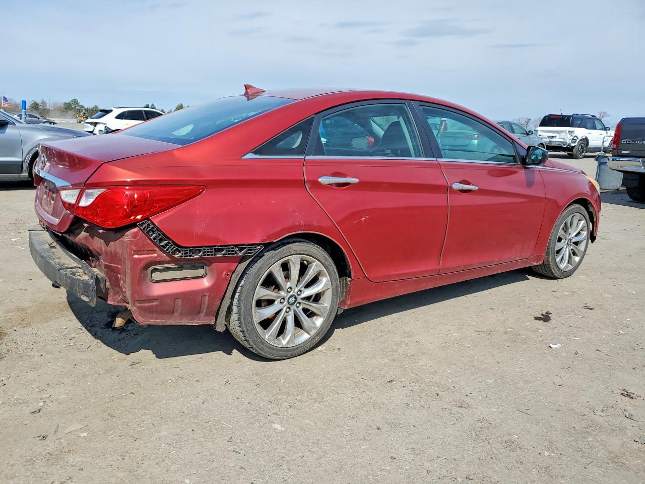 2013 HYUNDAI SONATA