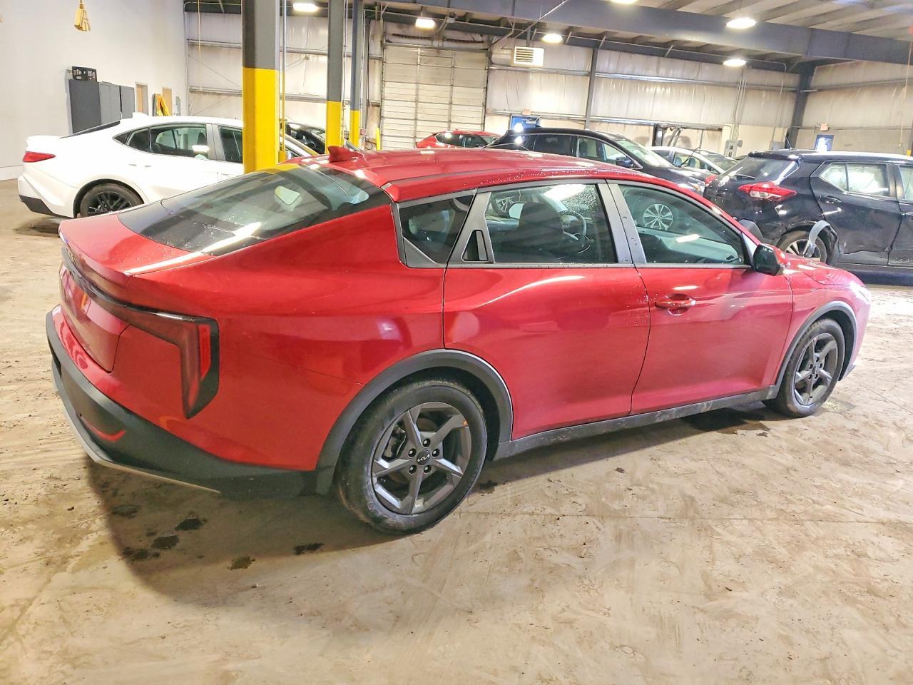 2025 KIA K4