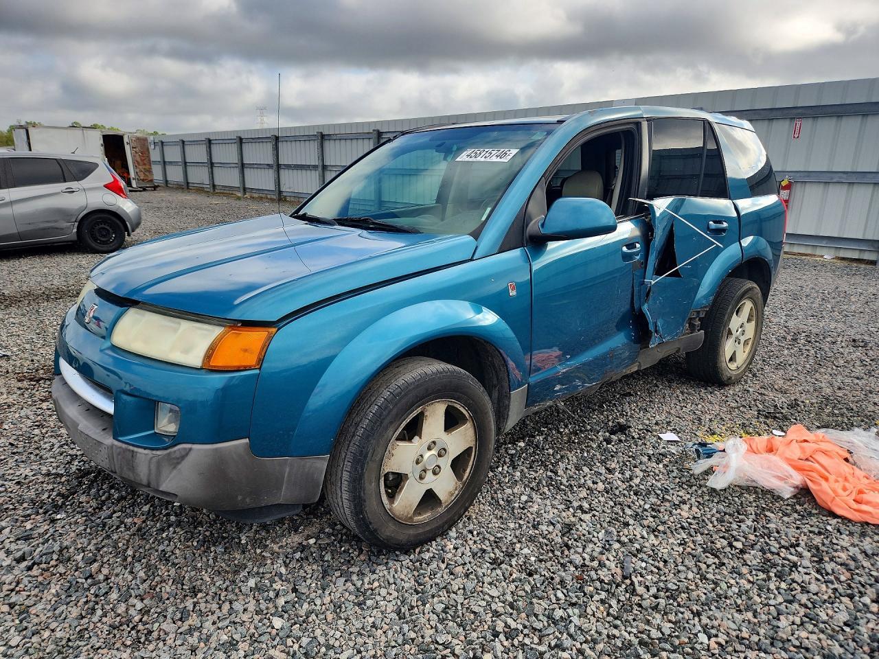 2005 SATURN Vue