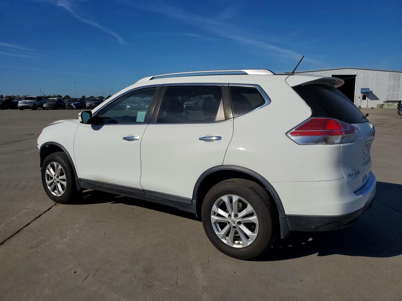 2016 NISSAN ROGUE