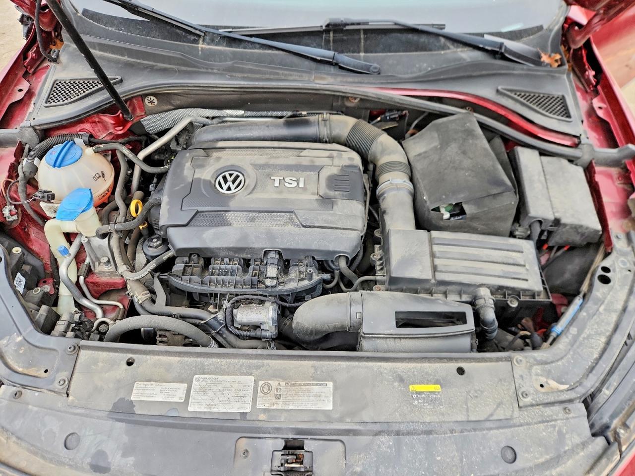 2017 VOLKSWAGEN Passat