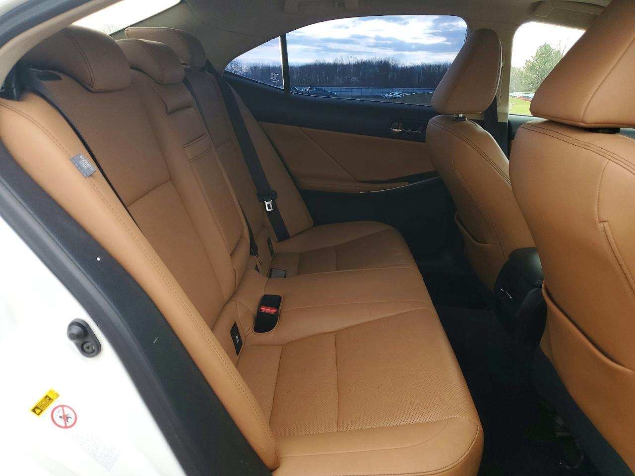 2014 LEXUS Is