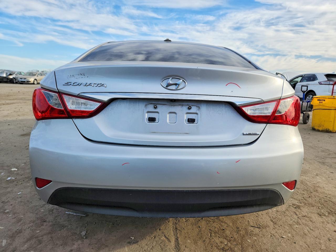 2014 HYUNDAI SONATA