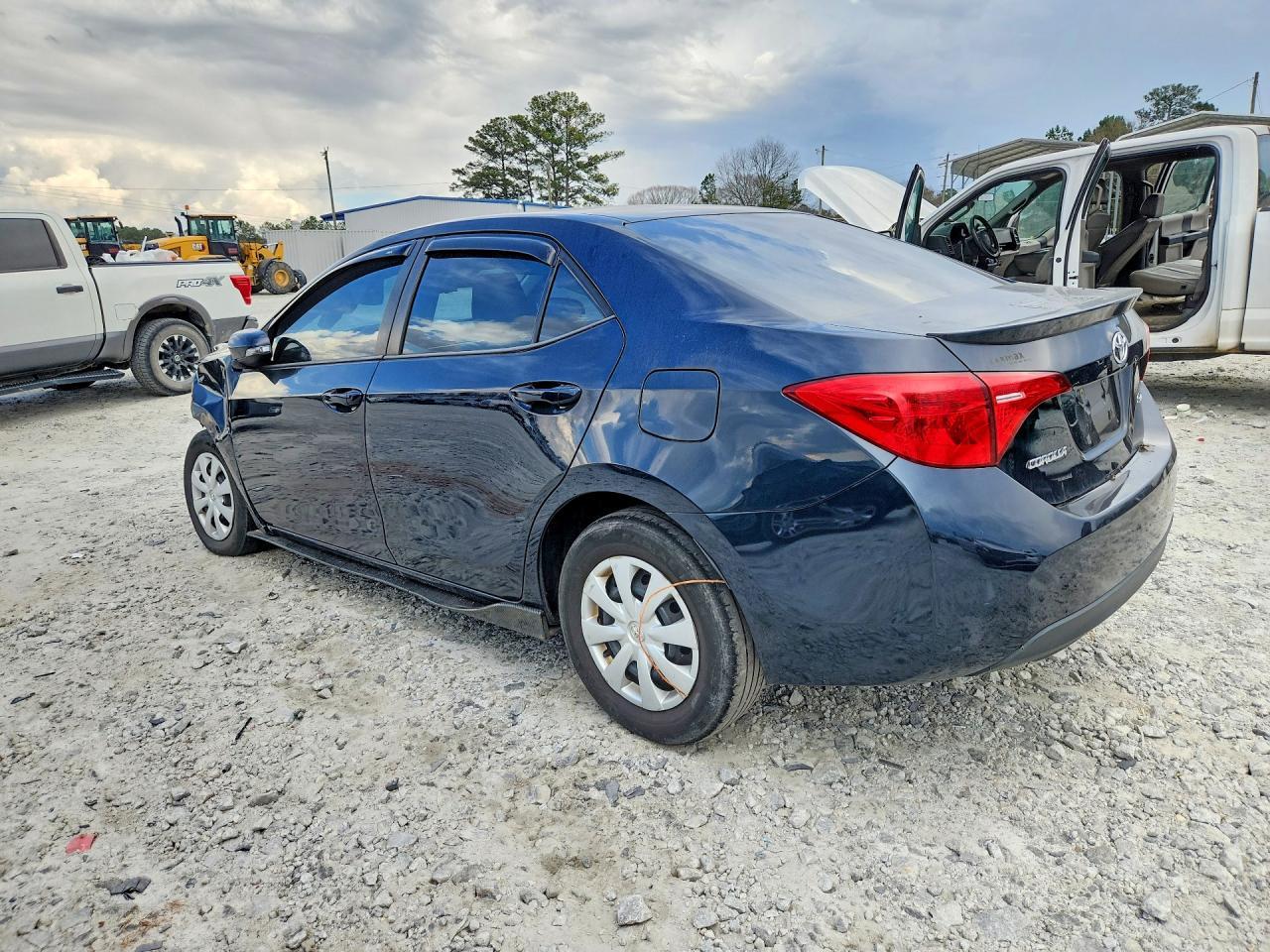 2018 TOYOTA COROLLA