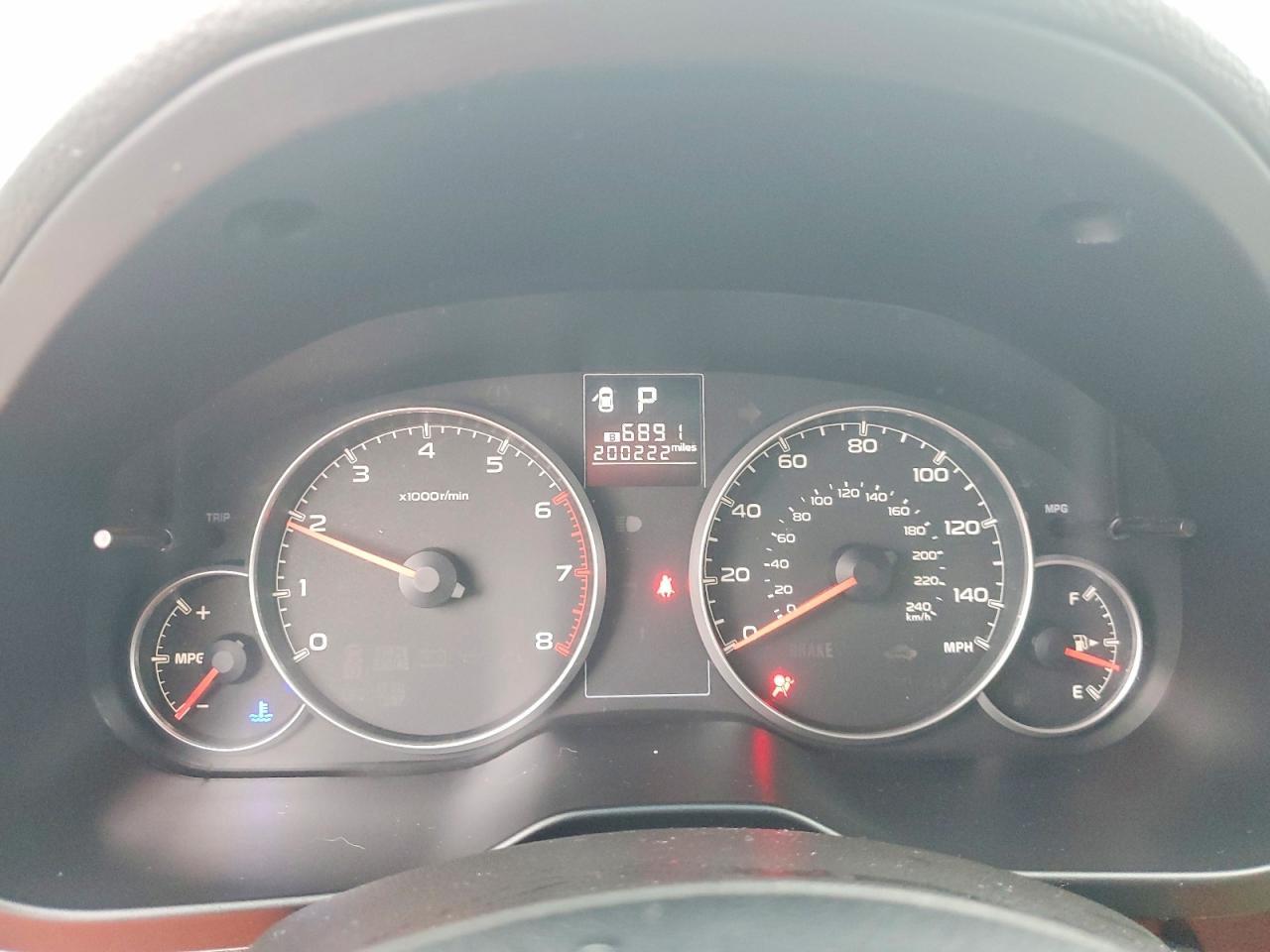 2013 SUBARU Outback