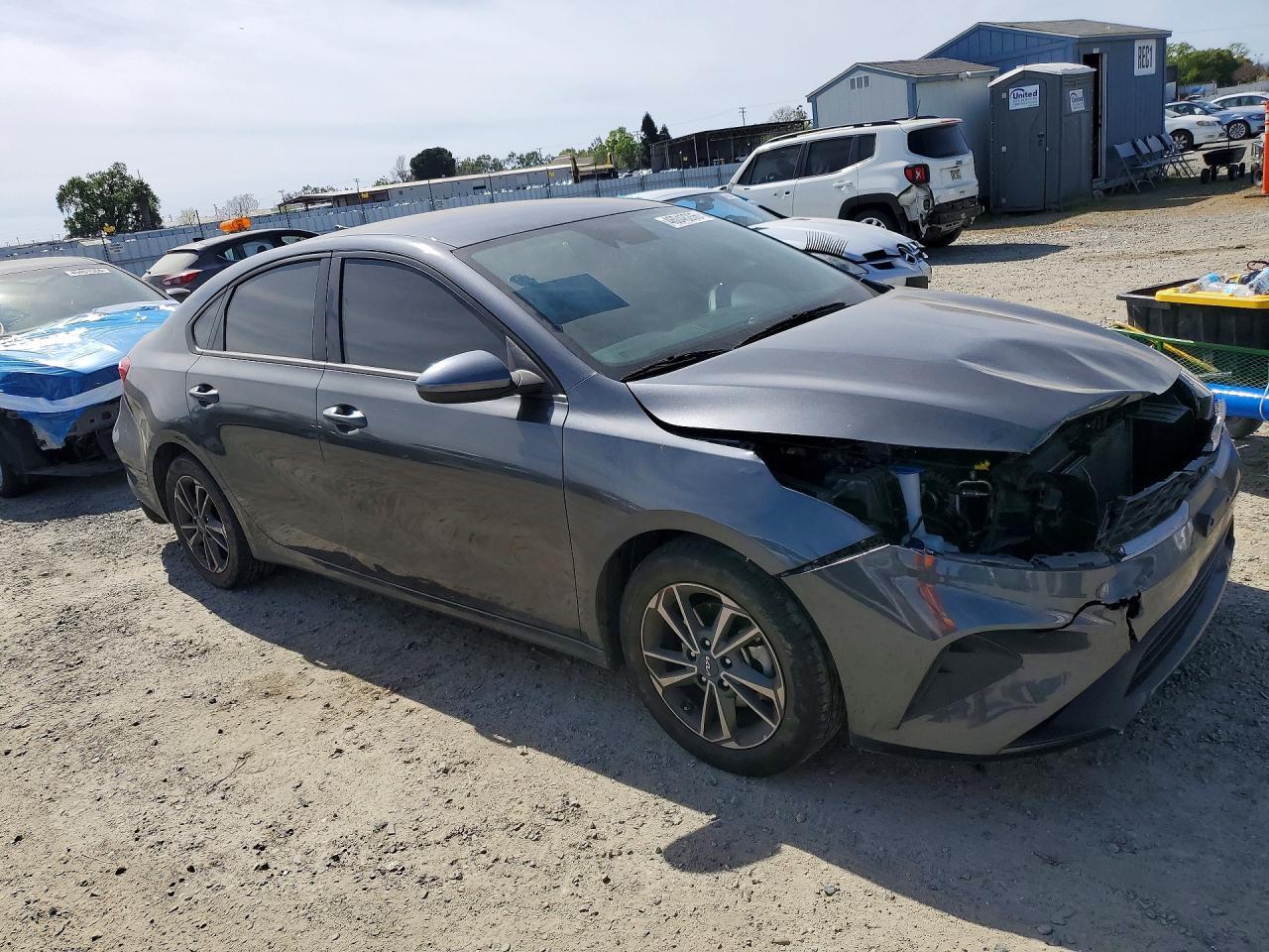 2024 KIA FORTE