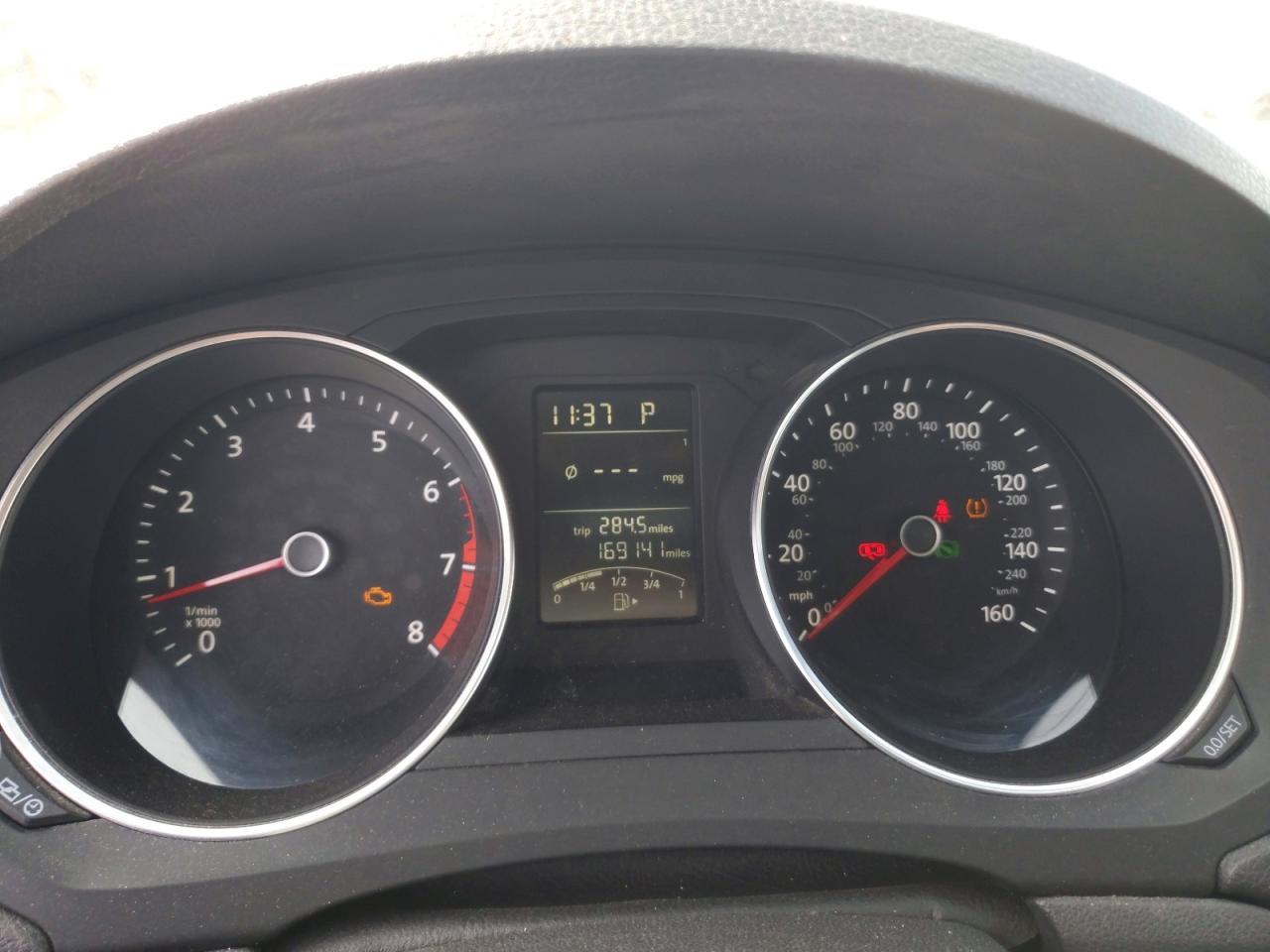 2015 VOLKSWAGEN JETTA