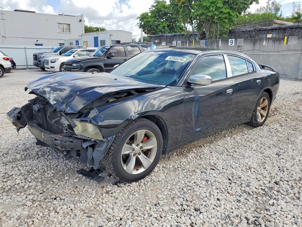 2012 DODGE CHARGER