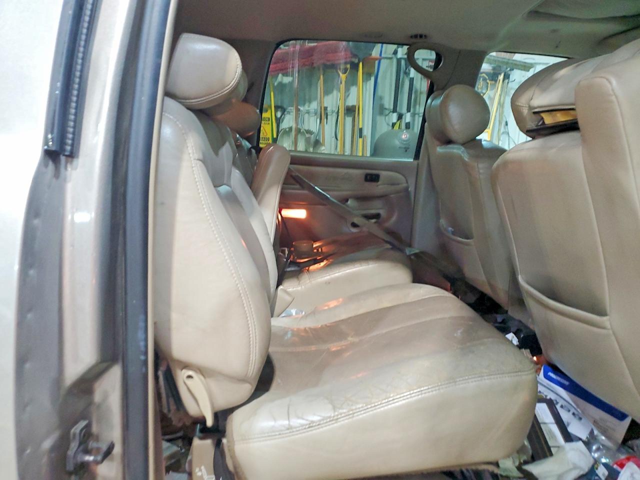 2001 GMC Denali