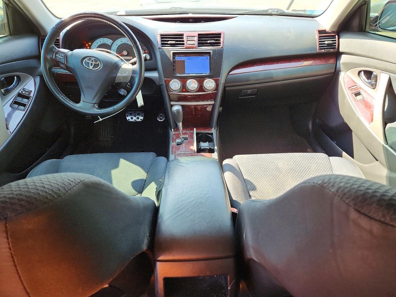 2010 TOYOTA CAMRY