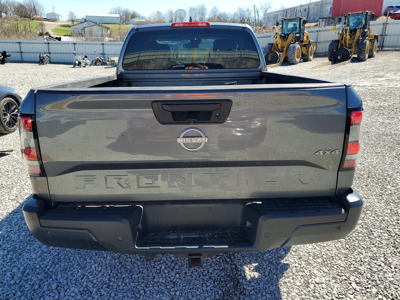 2023 NISSAN Frontier