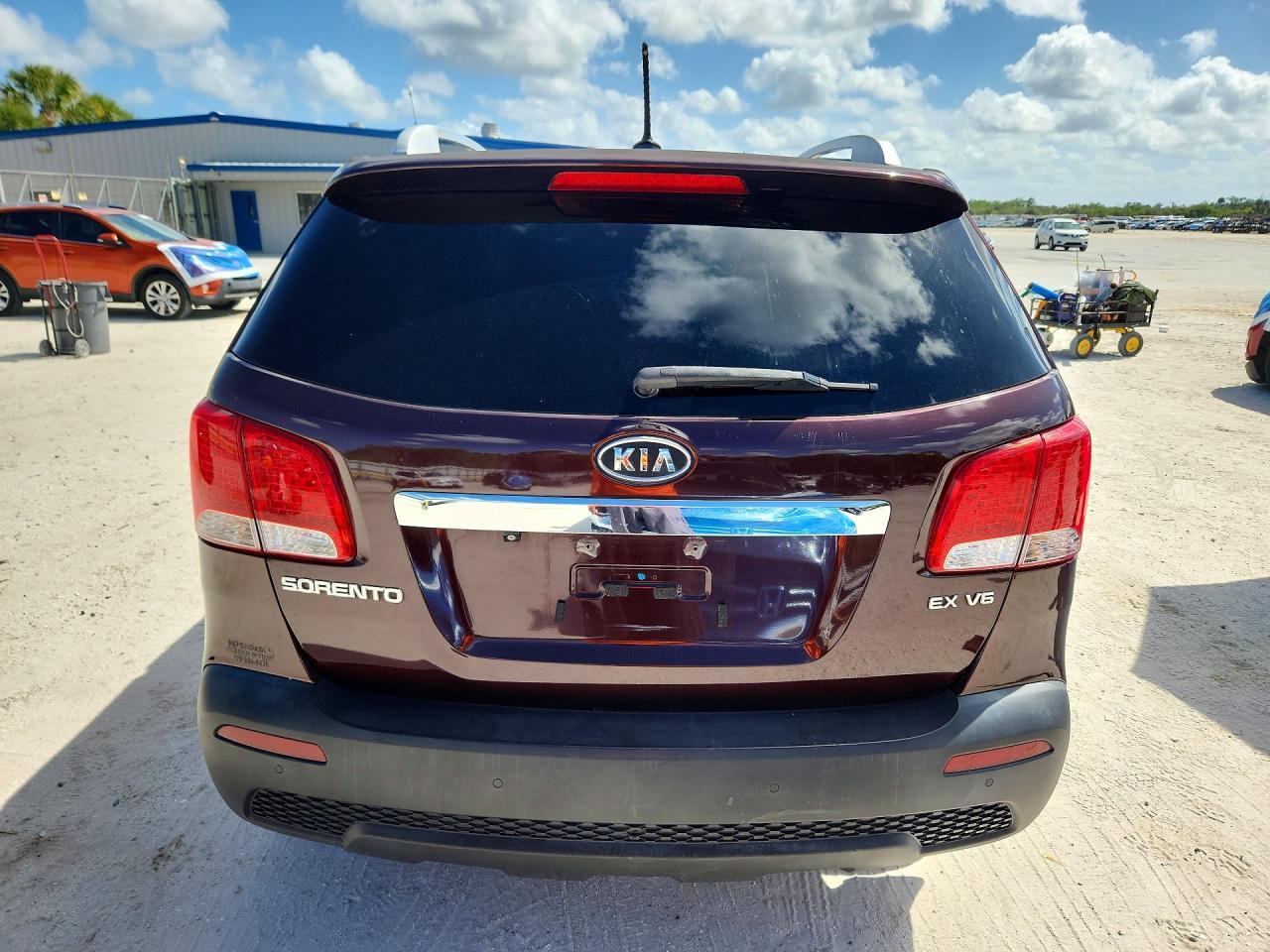 2011 KIA SORENTO