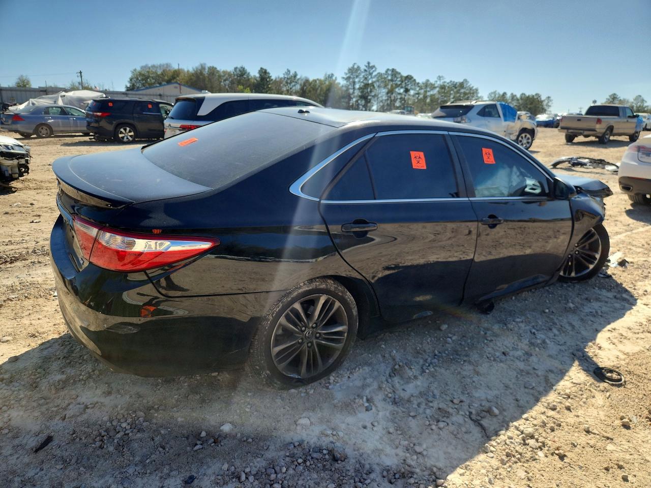2015 TOYOTA CAMRY