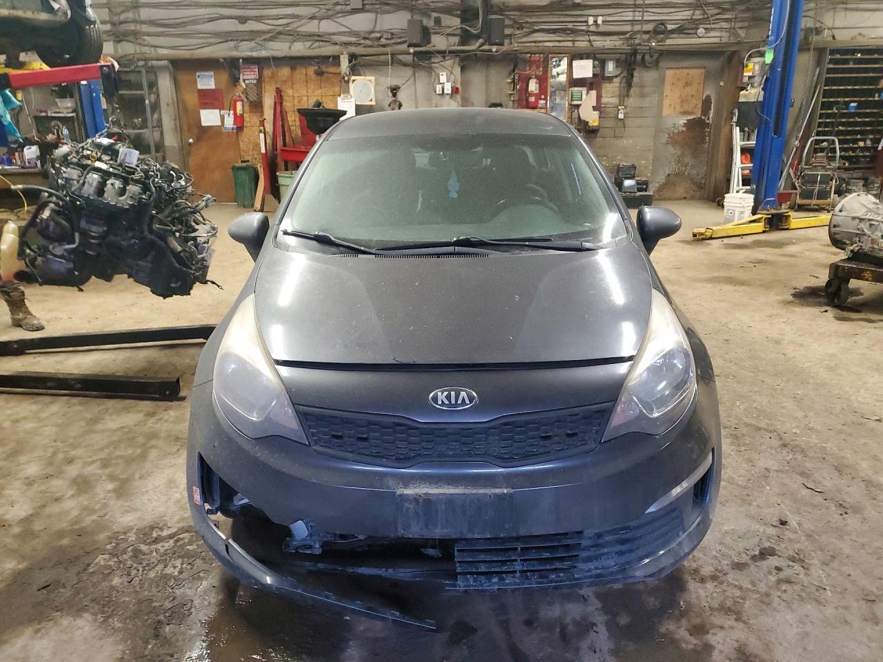 2016 KIA RIO