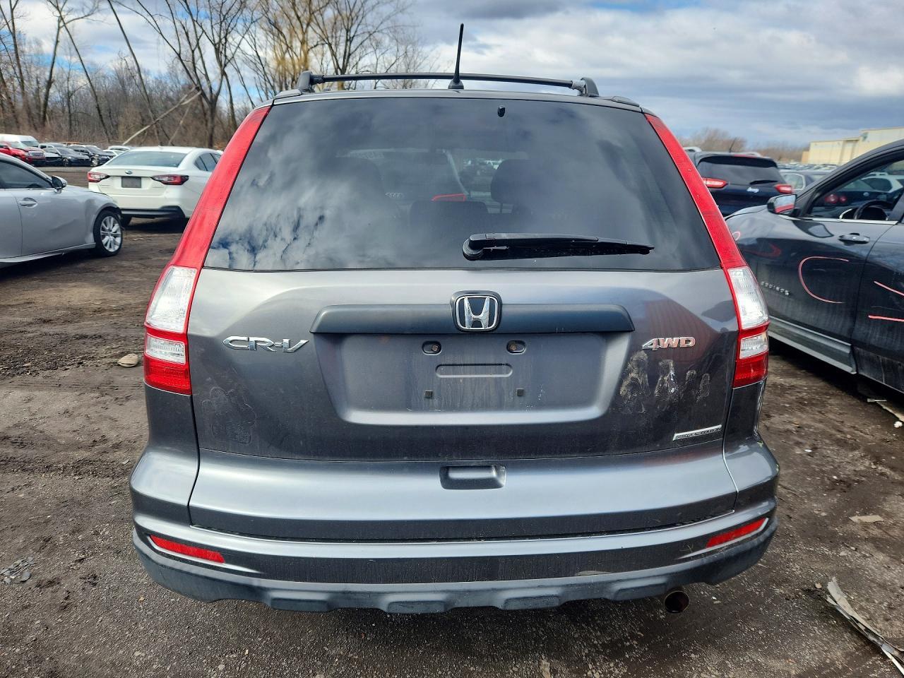 2011 HONDA CR-V