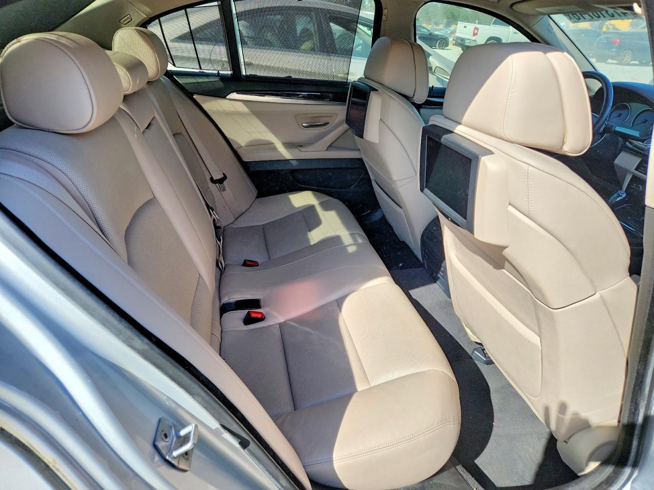 2013 BMW 5 series