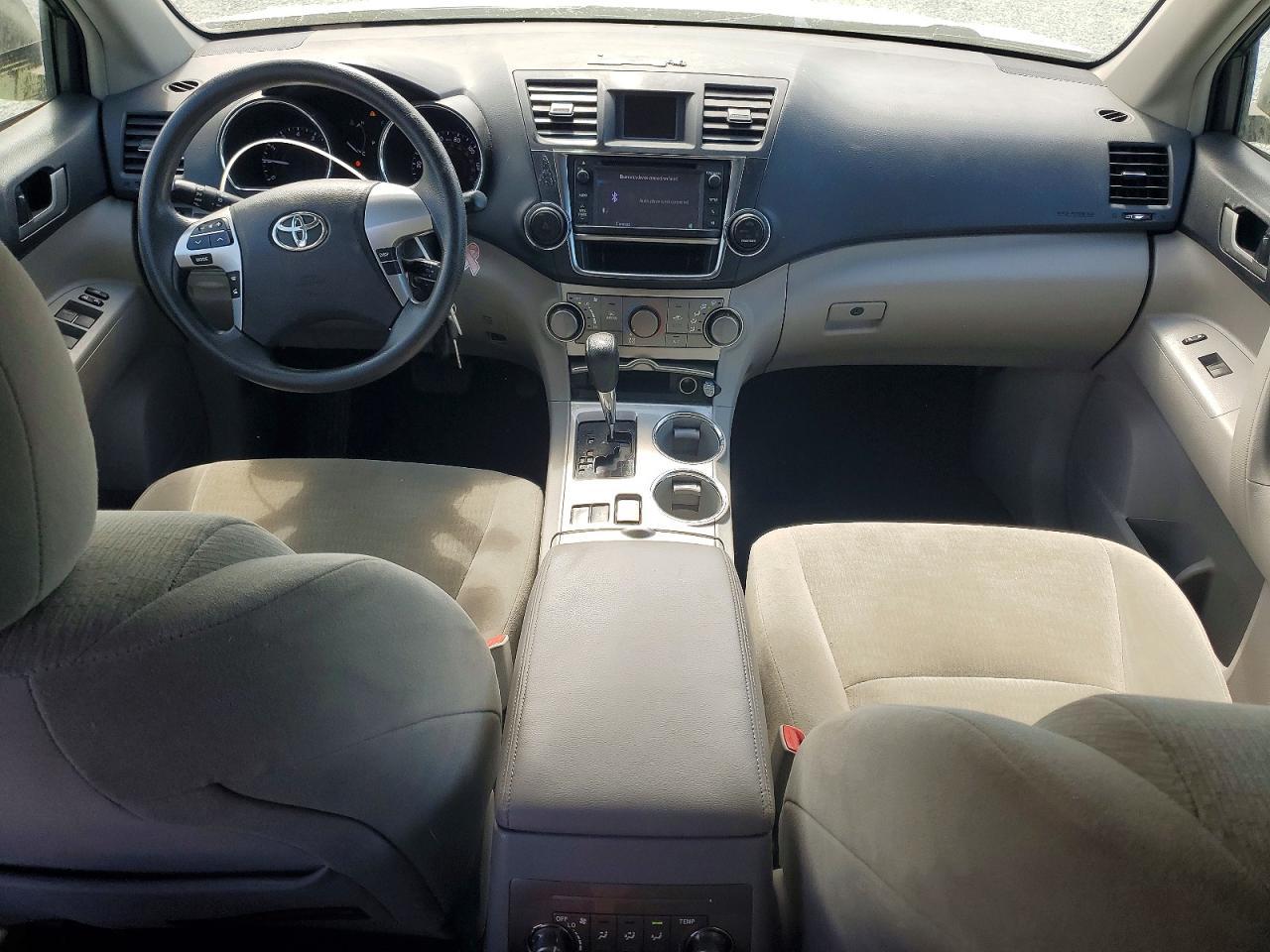 2013 TOYOTA HIGHLANDER