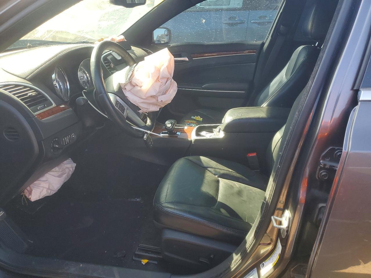 2014 CHRYSLER 300