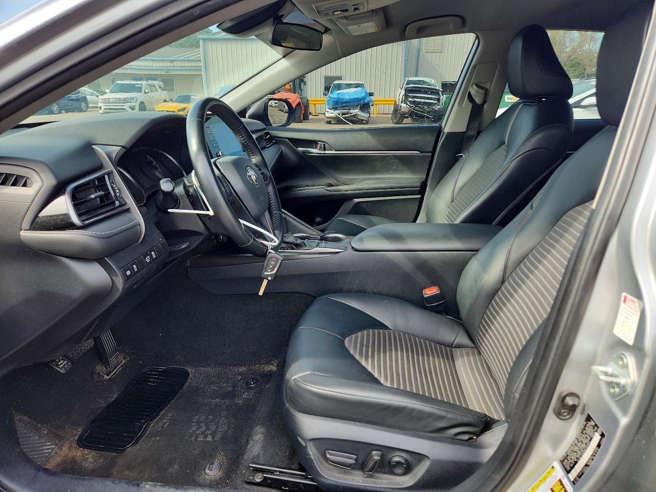 2022 TOYOTA CAMRY
