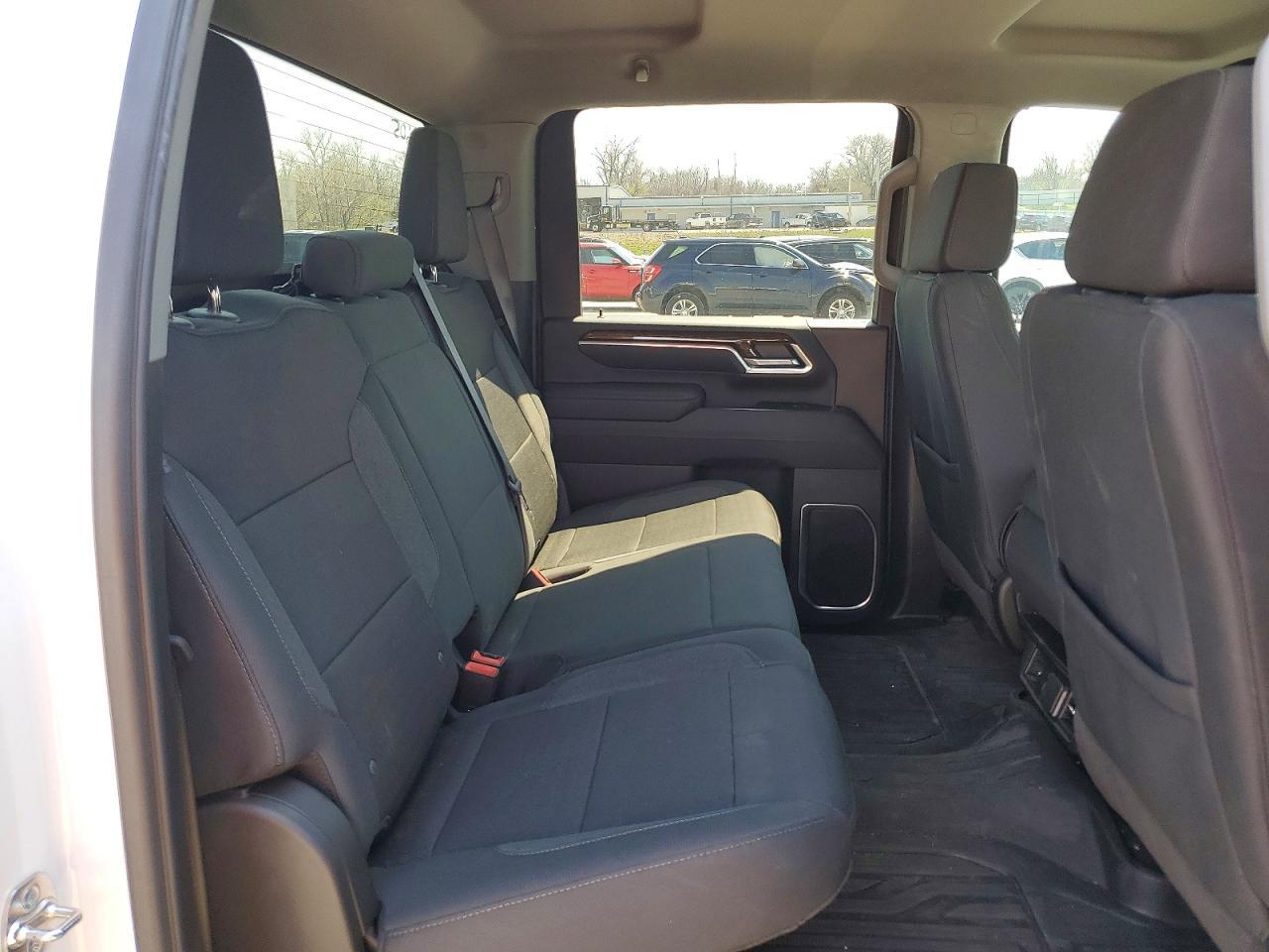 2025 GMC Sierra