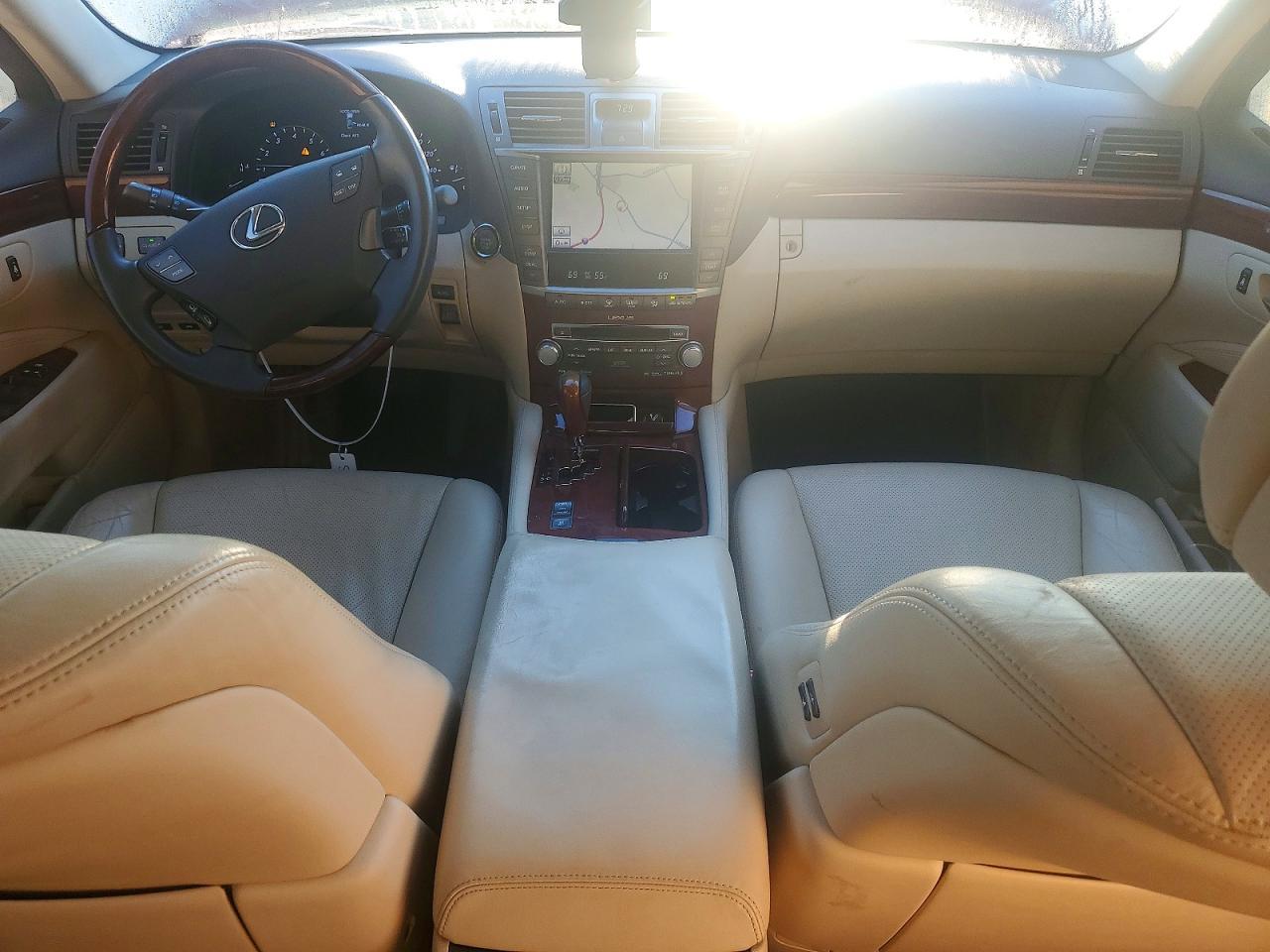 2012 LEXUS LS 460
