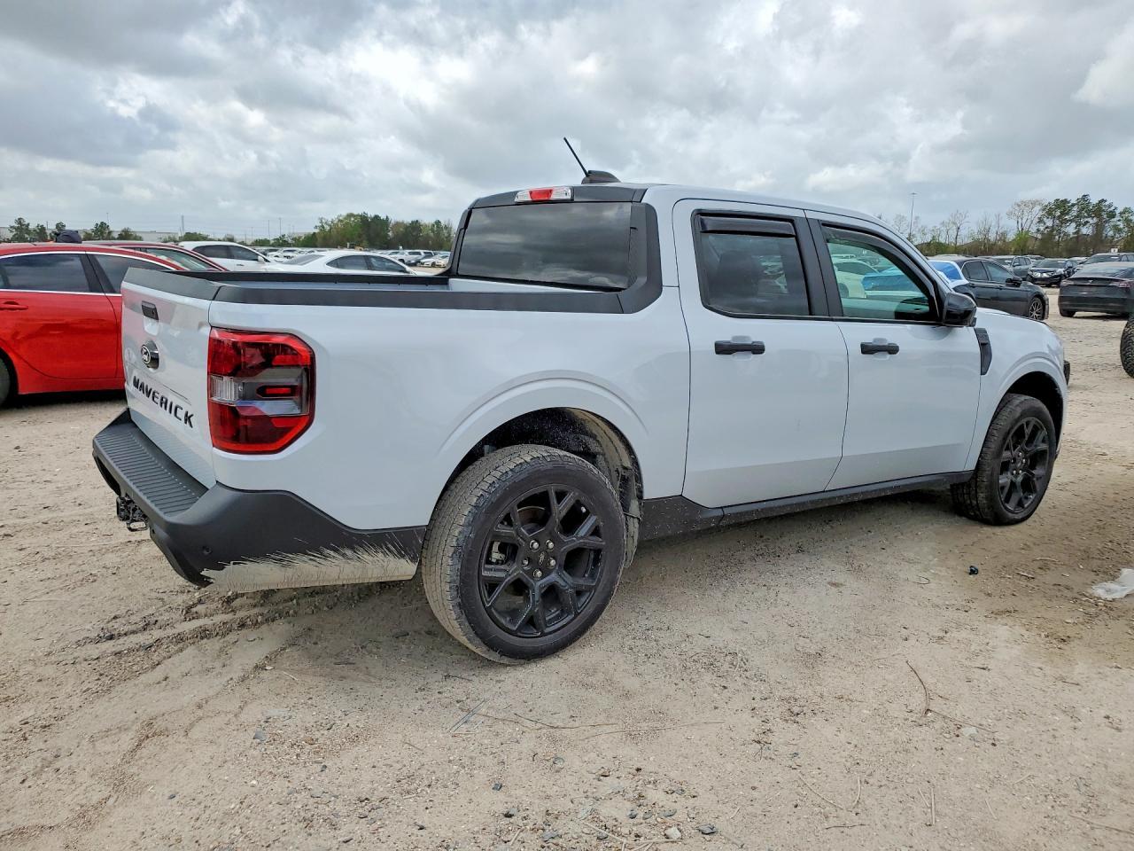 2025 FORD Maverick