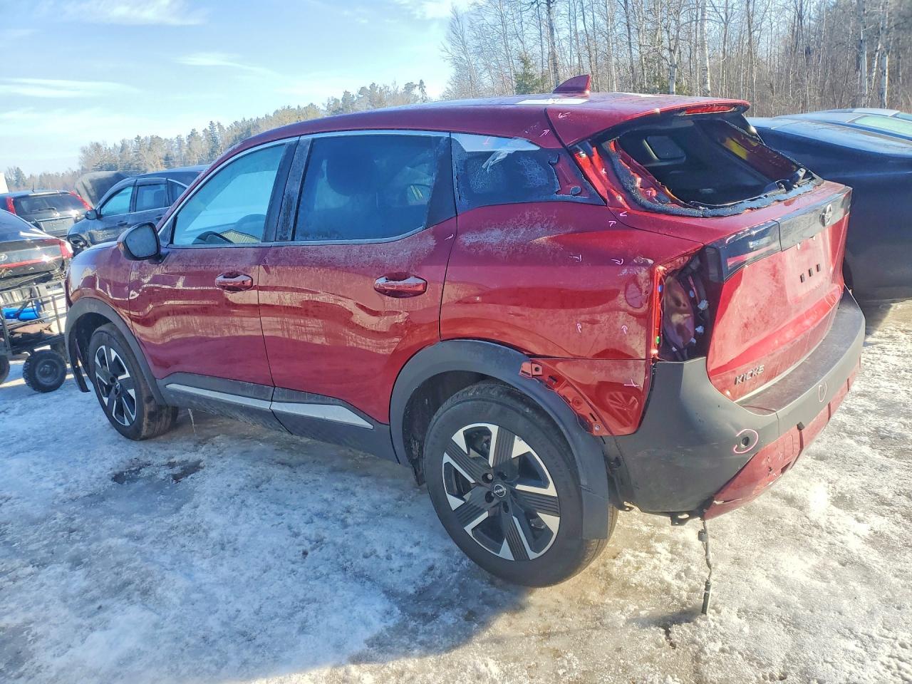 2025 NISSAN KICKS
