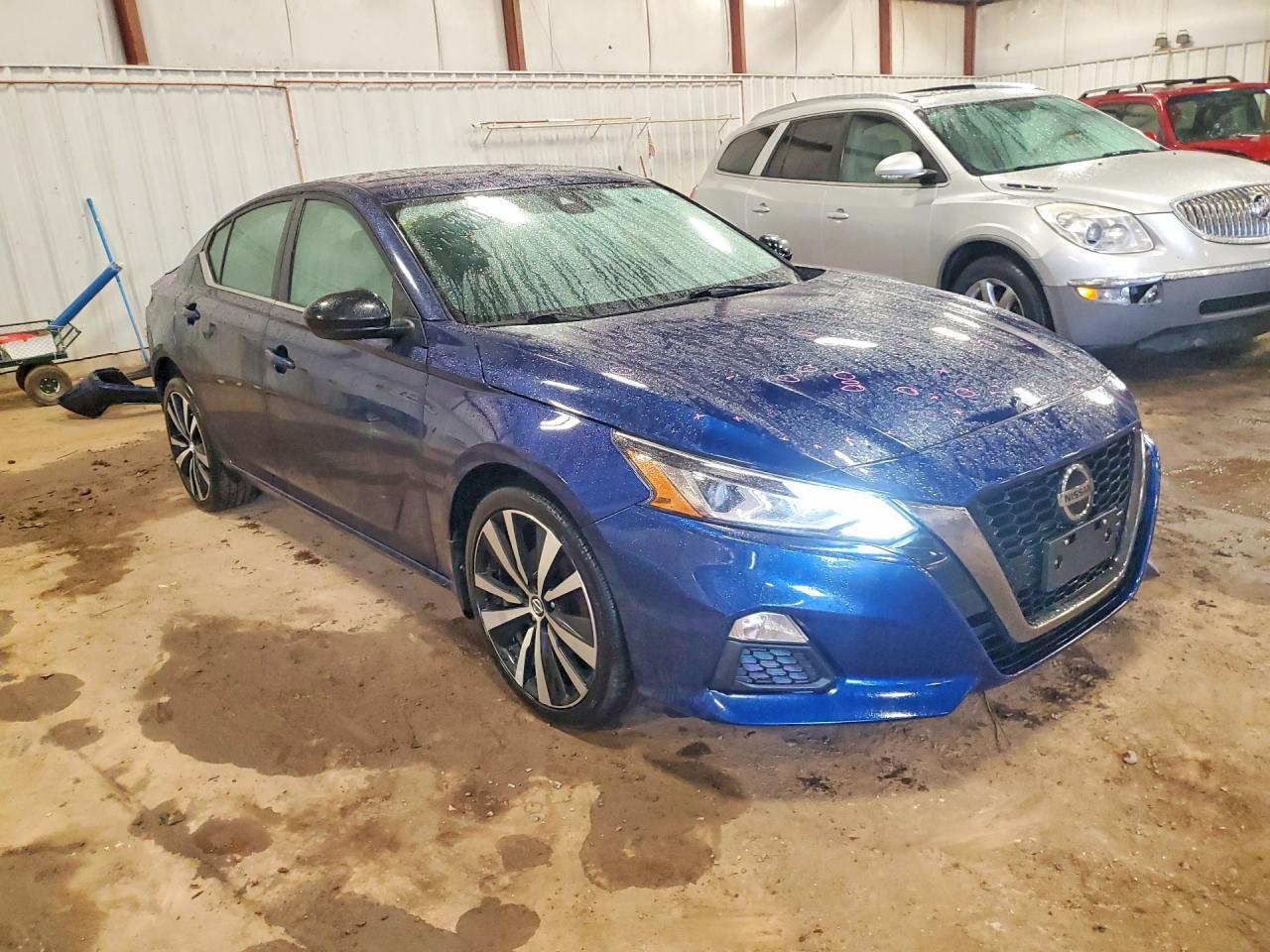 2022 NISSAN ALTIMA