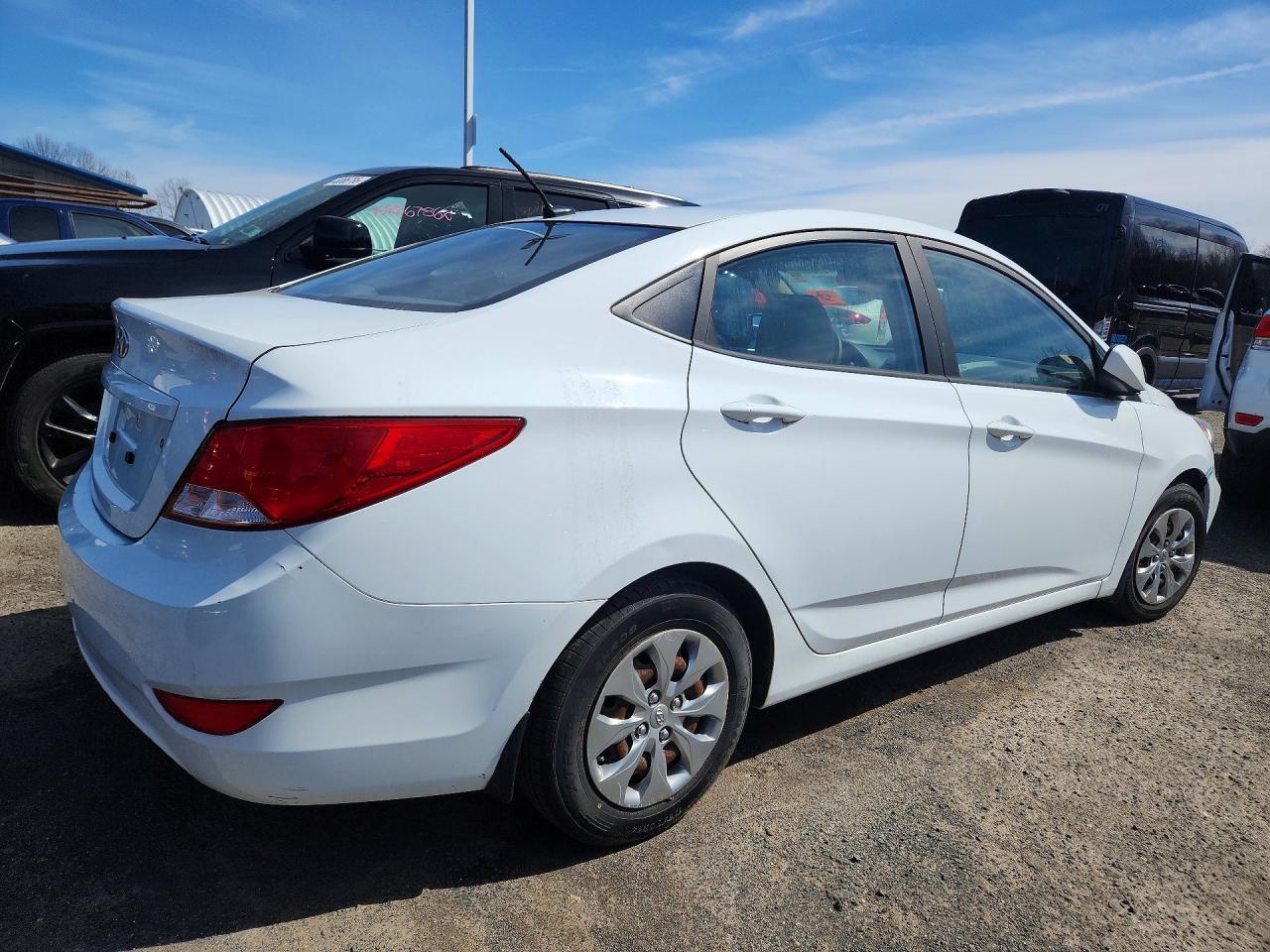 2016 HYUNDAI ACCENT