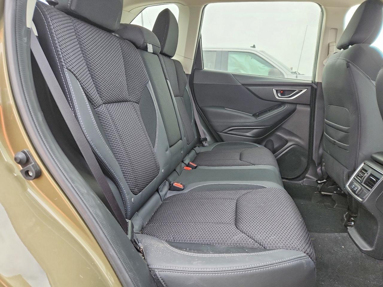 2024 SUBARU FORESTER
