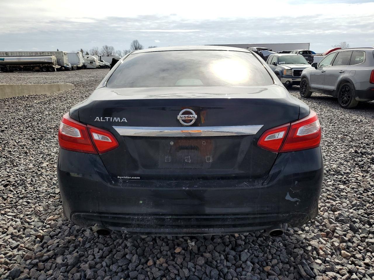 2017 NISSAN ALTIMA