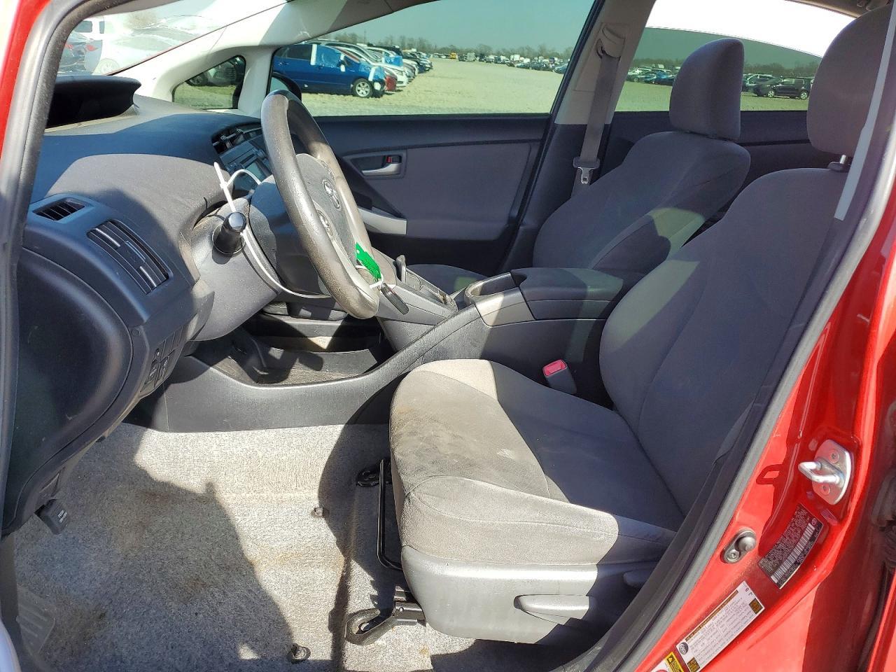 2013 TOYOTA PRIUS