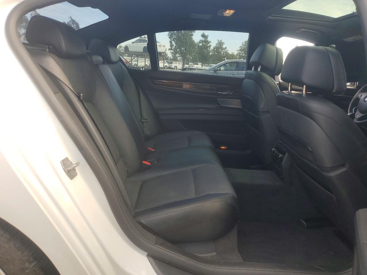2014 BMW 7 series