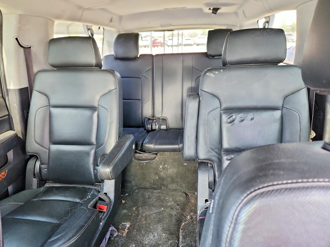 2015 CHEVROLET Suburban