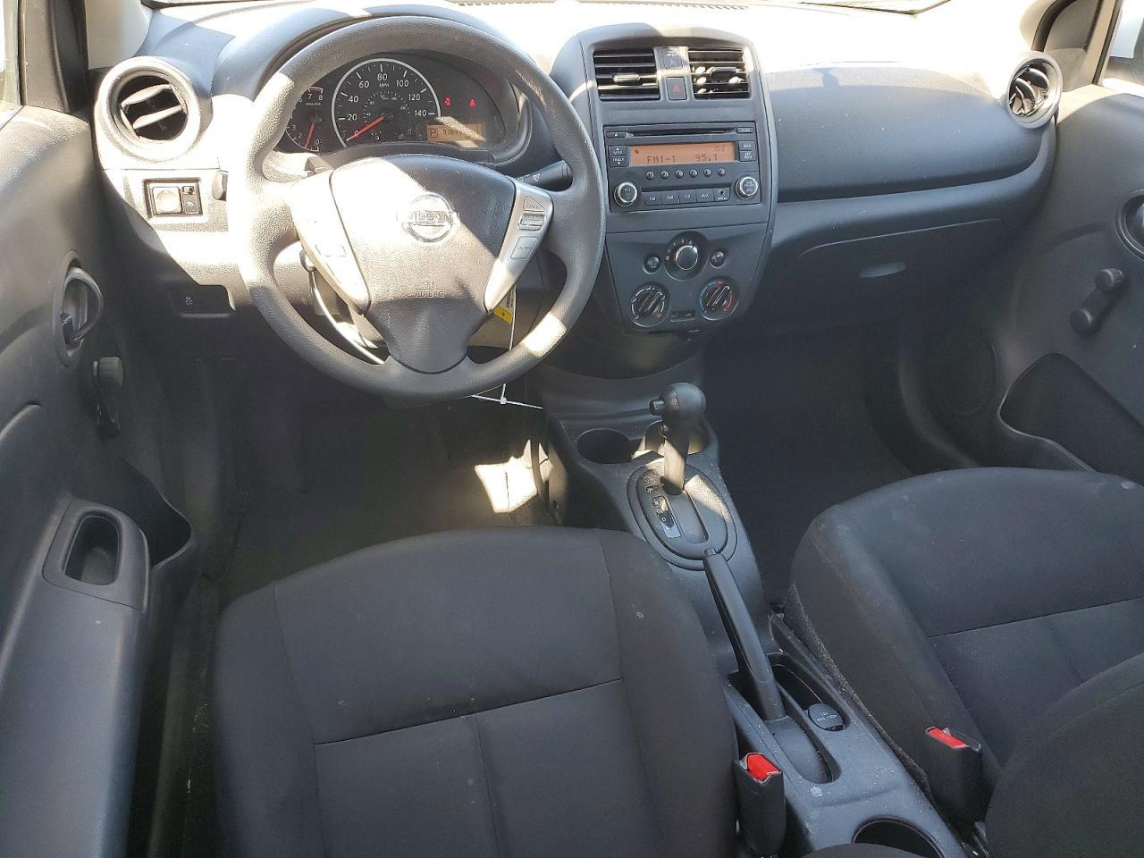 2016 NISSAN VERSA