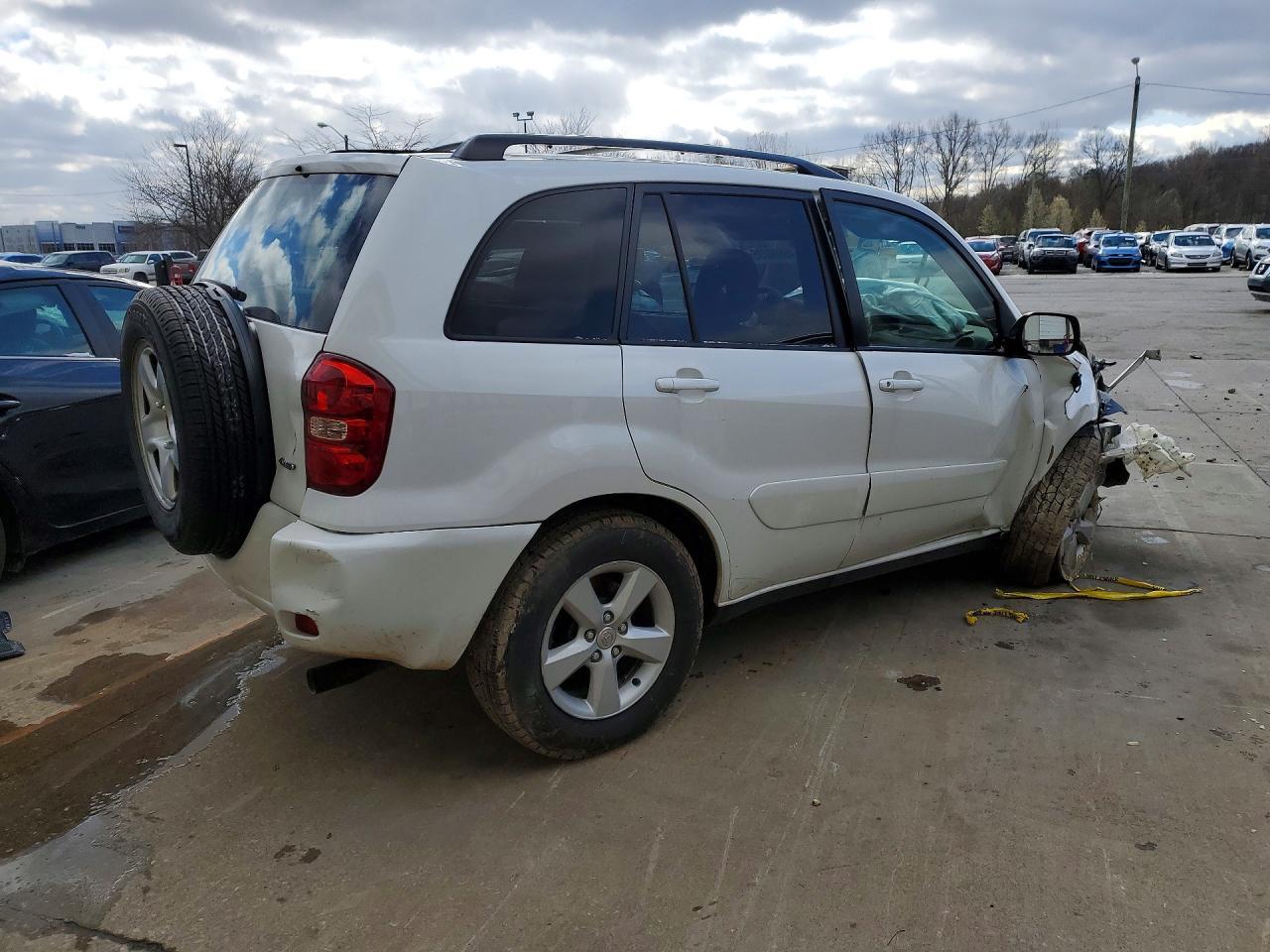 2005 TOYOTA RAV4