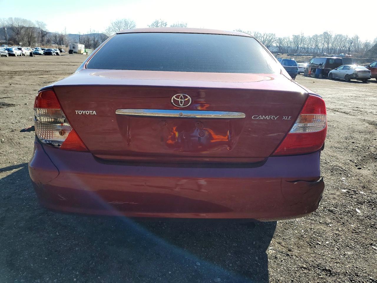 2004 TOYOTA CAMRY