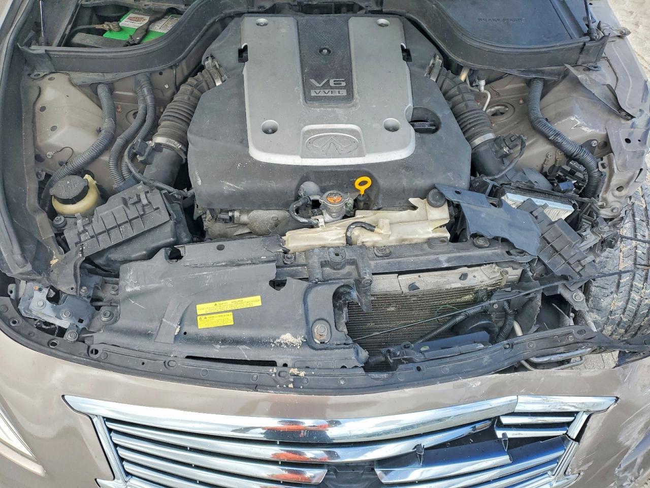 2011 INFINITI G37