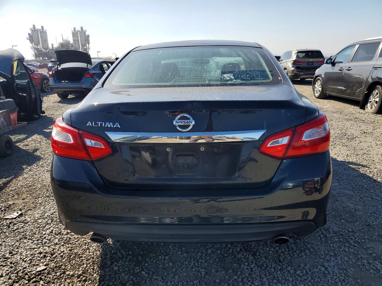 2016 NISSAN ALTIMA