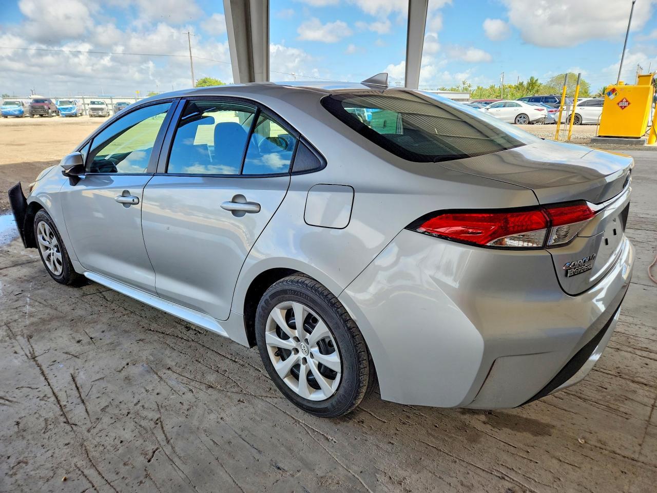 2021 TOYOTA COROLLA