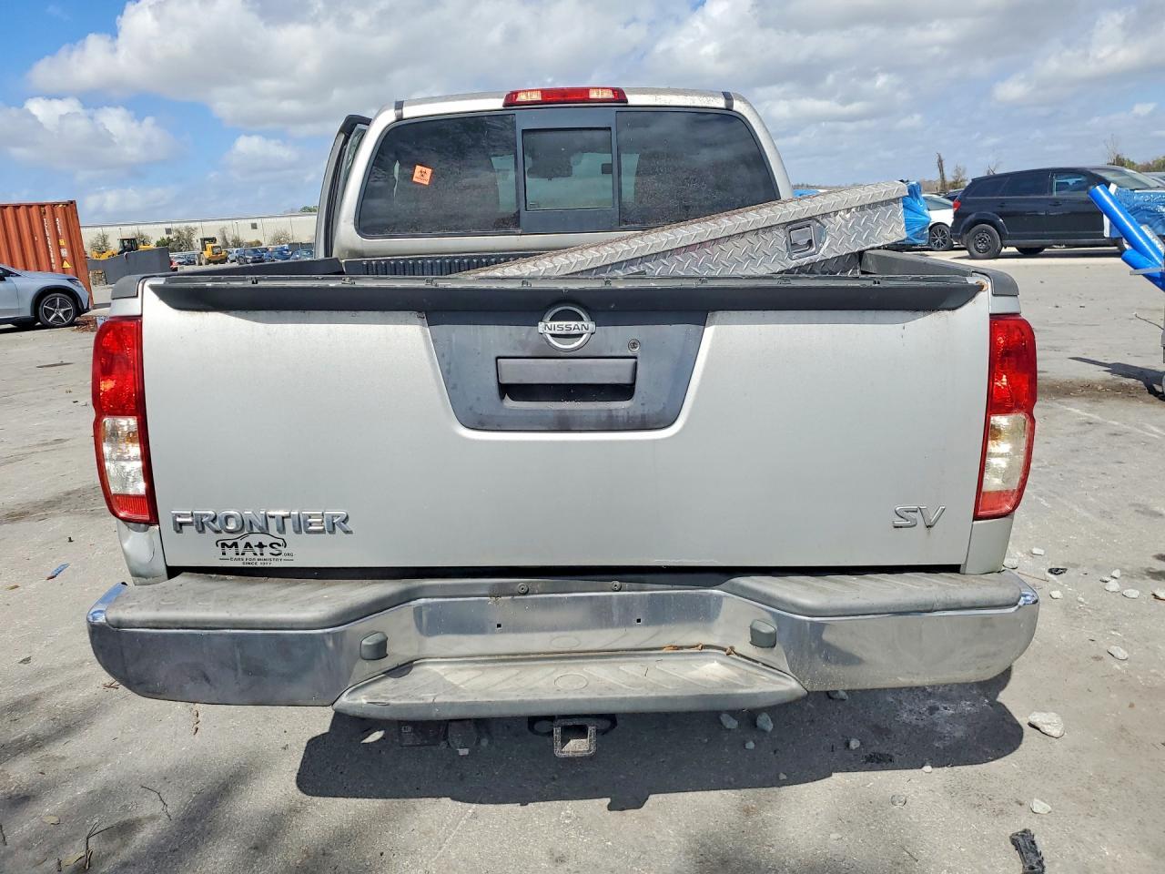 2016 NISSAN Frontier