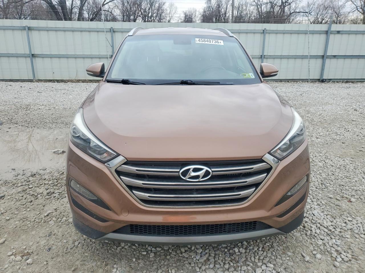 2016 HYUNDAI TUCSON