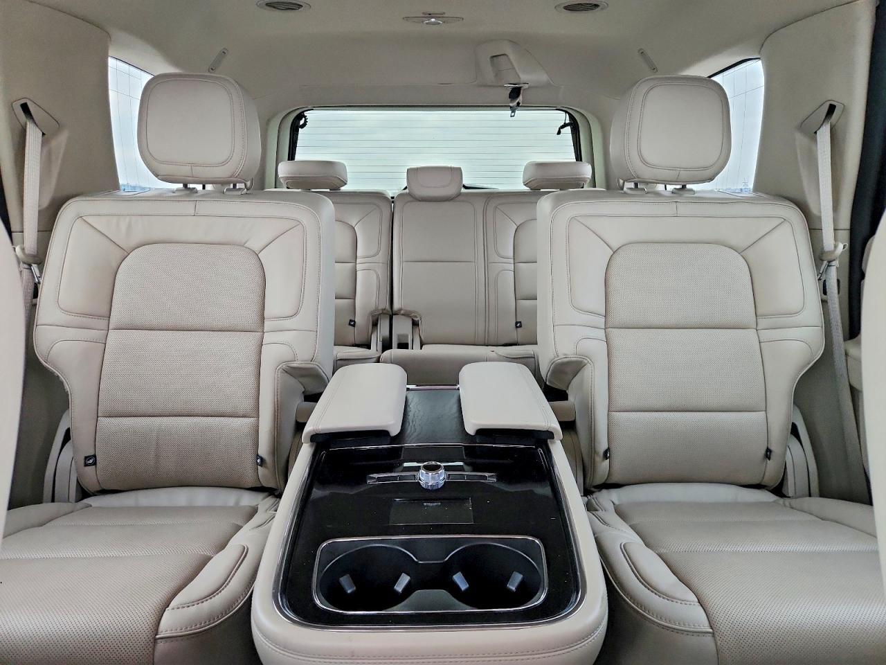 2018 LINCOLN Navigator