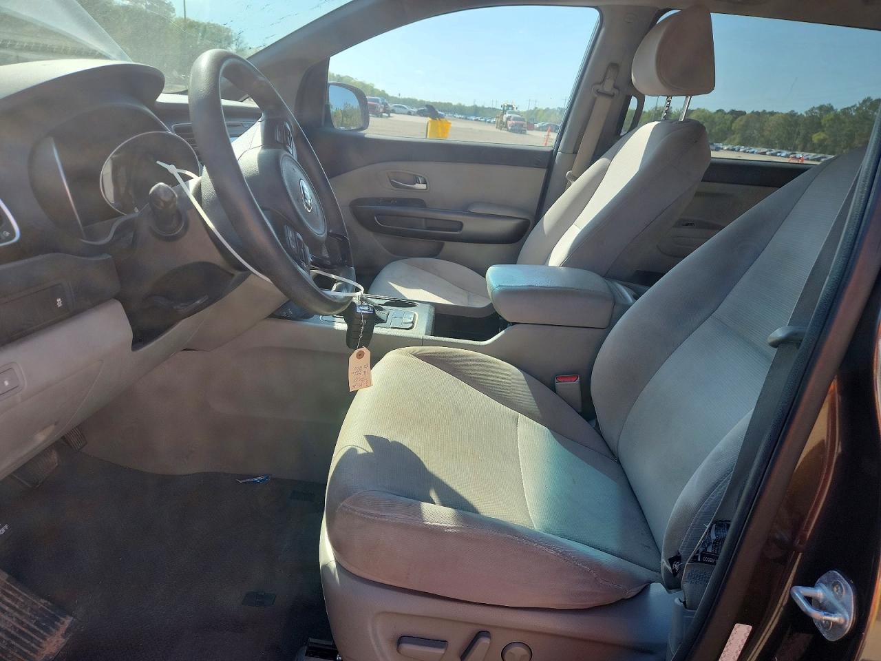 2015 KIA SEDONA
